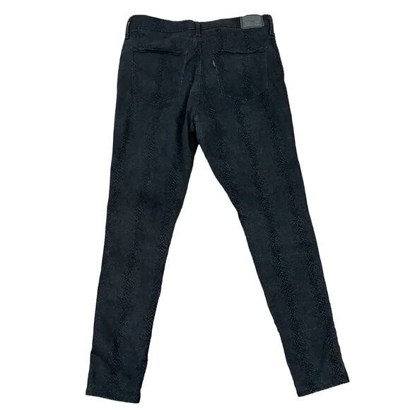 Levi's 720 High Rise Super Skinny Snakeskin Jeans - Picture 5 of 5